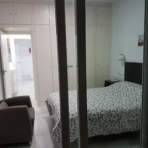 https://apartamento-en-calle-padilla.es-andalucia.com